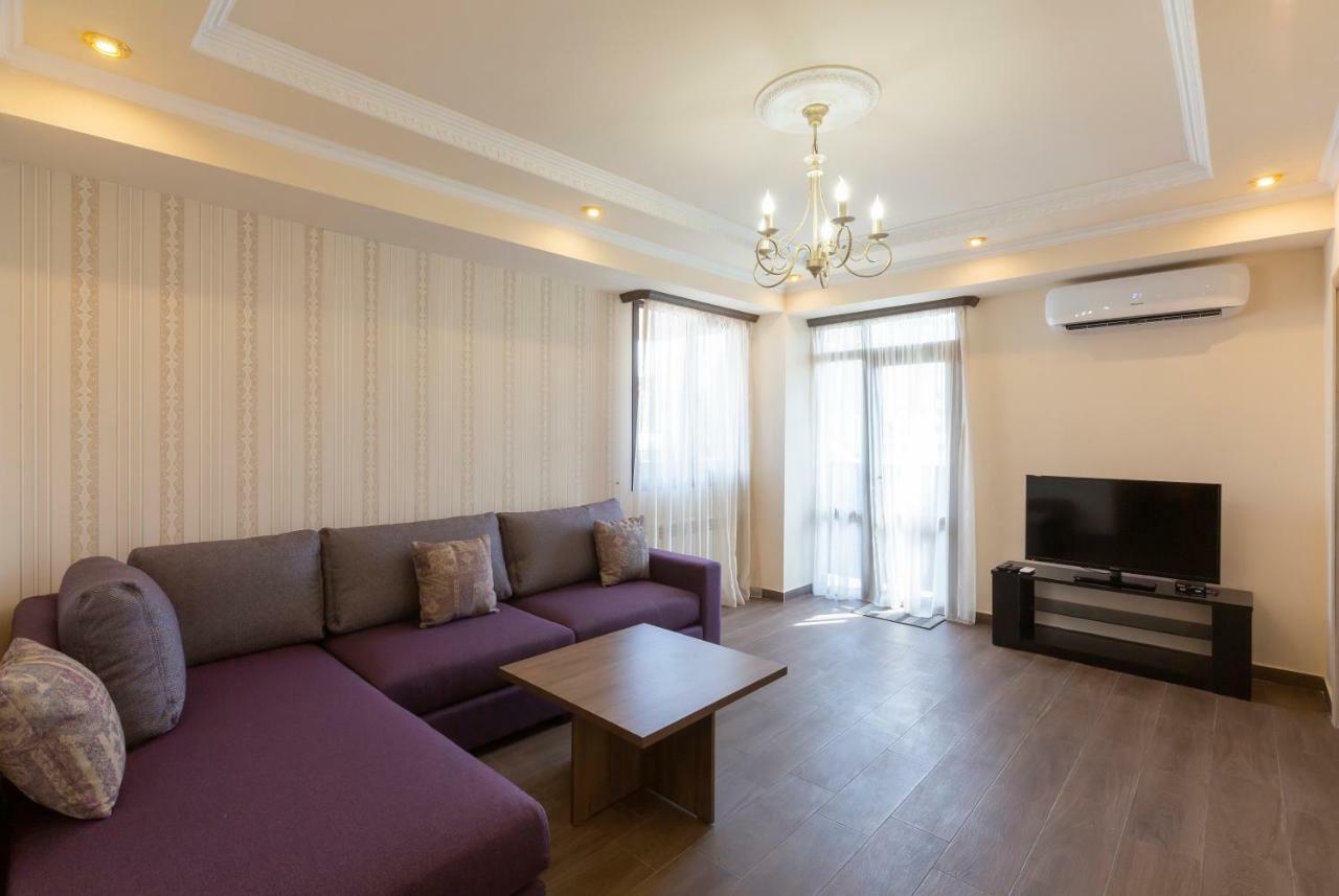 Umba Apartment N3 - Balcony And Mount Ararat View Ереван Екстериор снимка